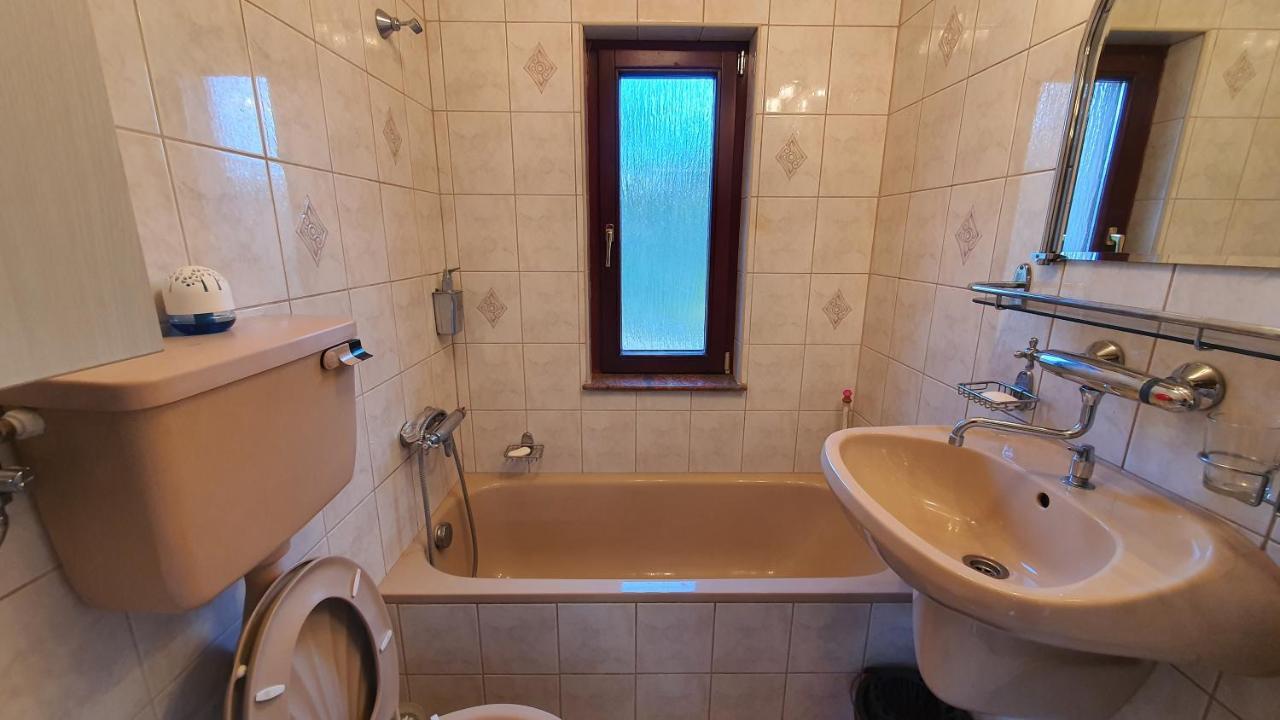 PilisszentivanPilis Hills View Deluxe House With Pool & Ac Near Bp别墅 外观 照片