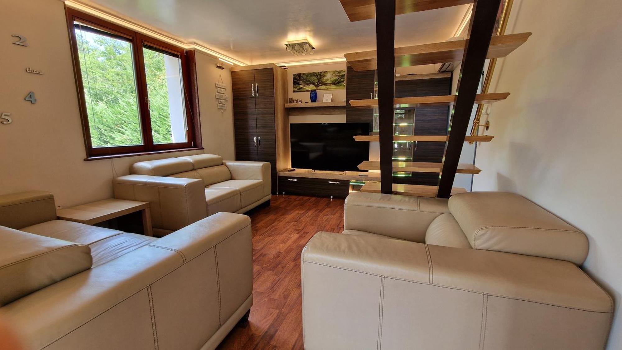 PilisszentivanPilis Hills View Deluxe House With Pool & Ac Near Bp别墅 外观 照片