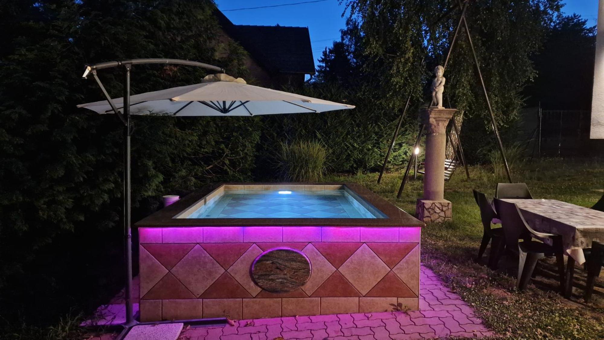 PilisszentivanPilis Hills View Deluxe House With Pool & Ac Near Bp别墅 外观 照片